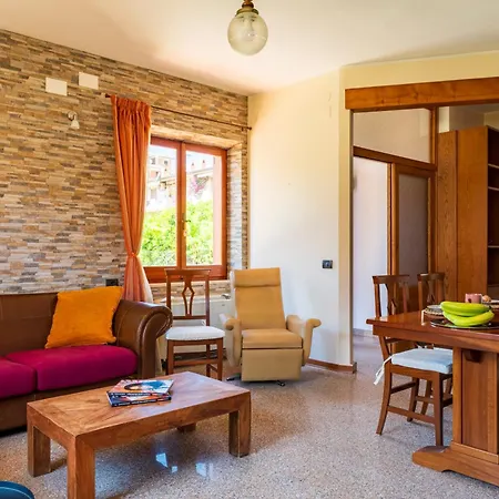 Appartement Comfort And Relax Steps From The Beach, Wi-fi & Ac *